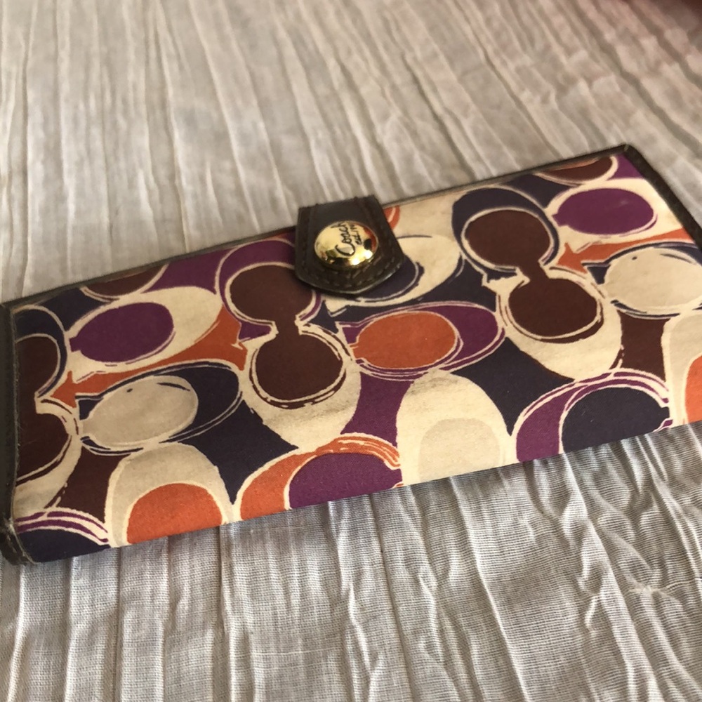 COACH Ashley Signature Silk bifold checkbook wallet brown leather w/purple - Picture 5 of 16